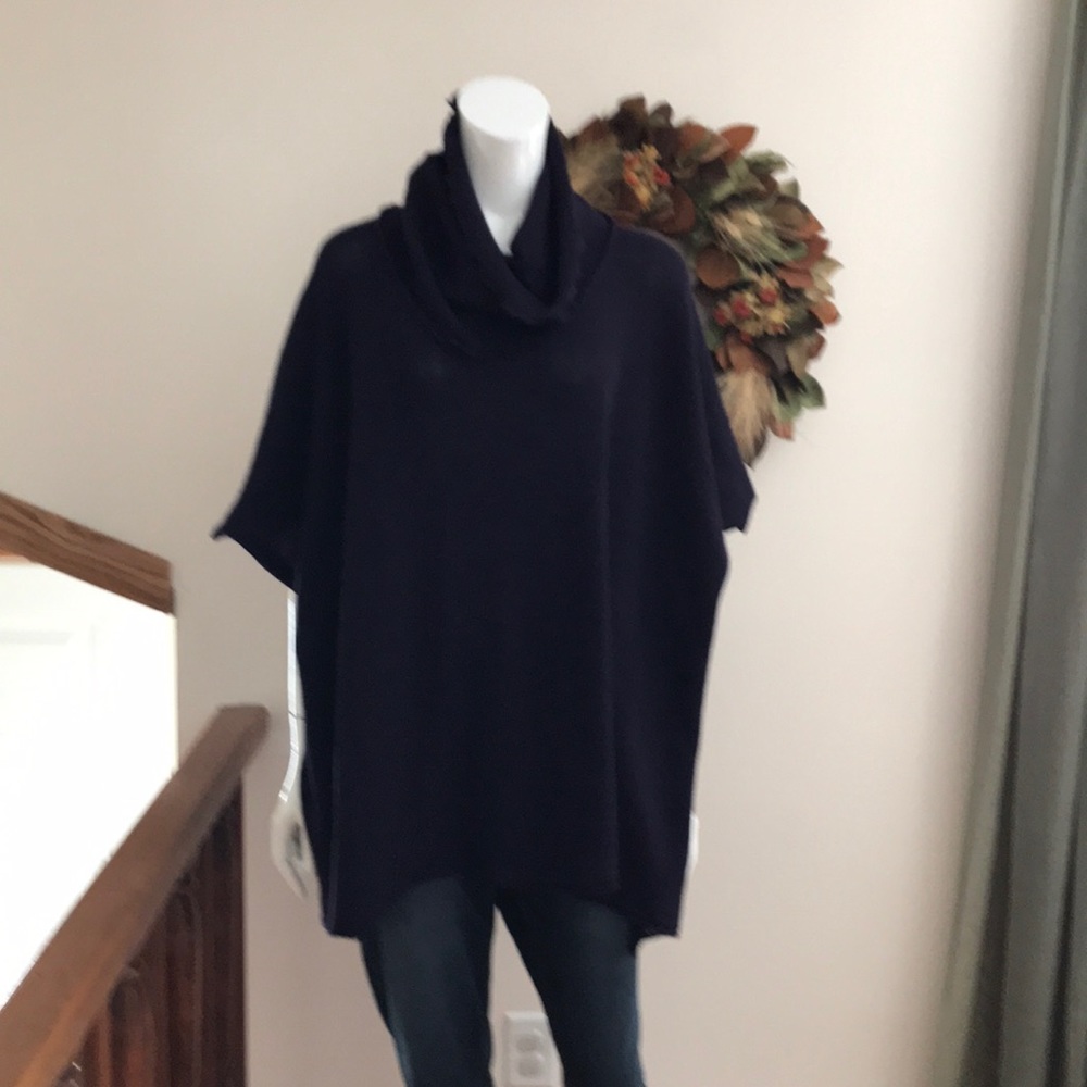 Italian wool poncho